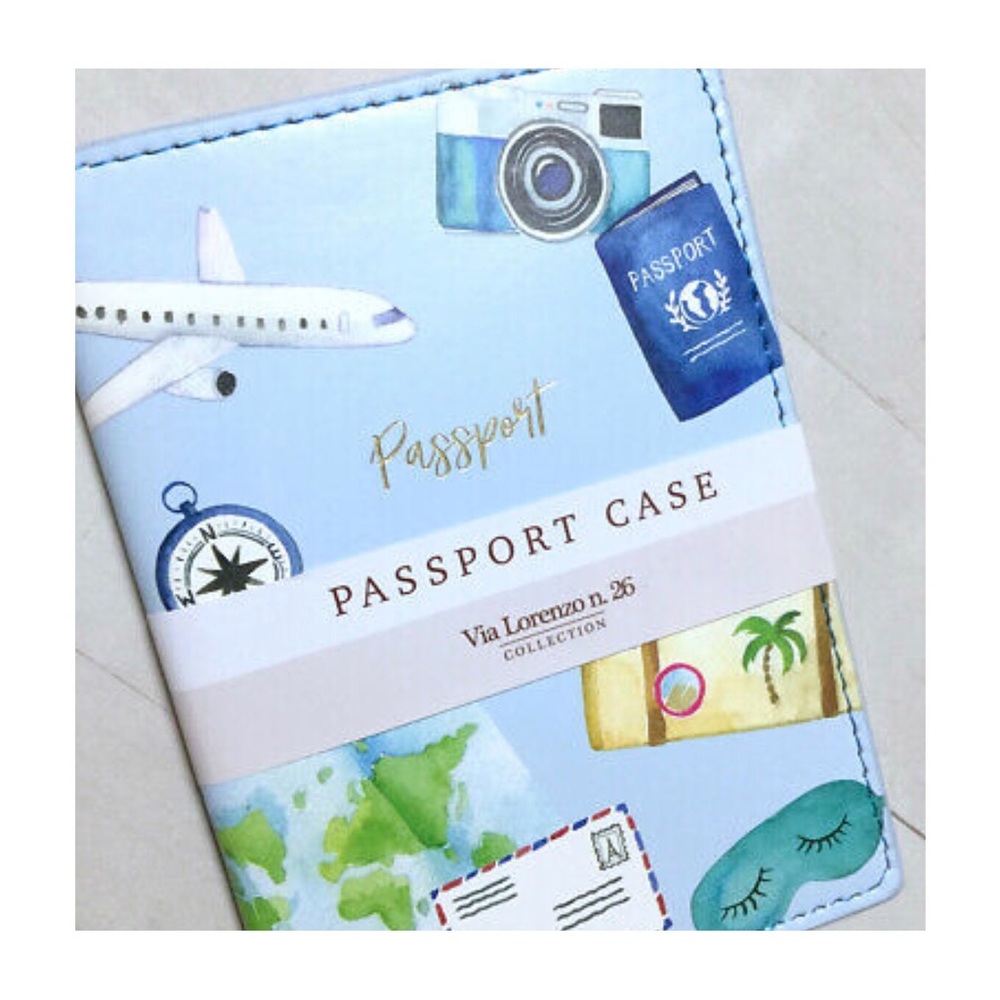Passport Case 🍃